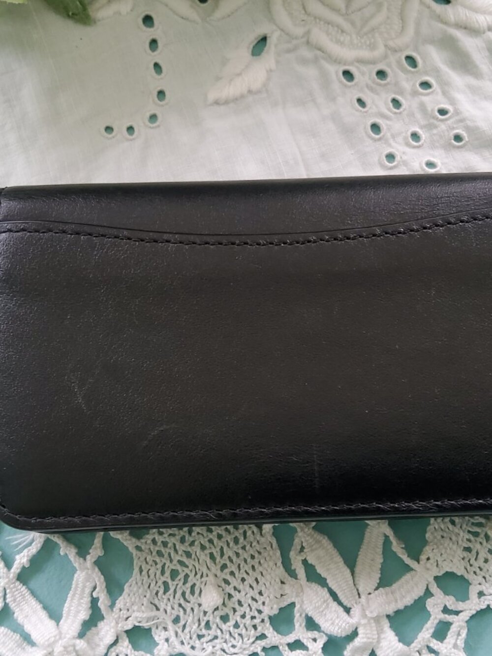 Coach Slim Card Case C4818 in Black - Picture 2 of 6